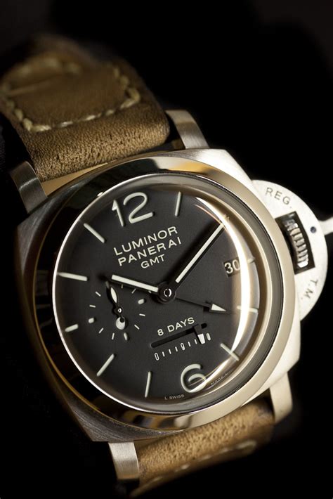 panerai 233|panerai luminor 1950 8 days.